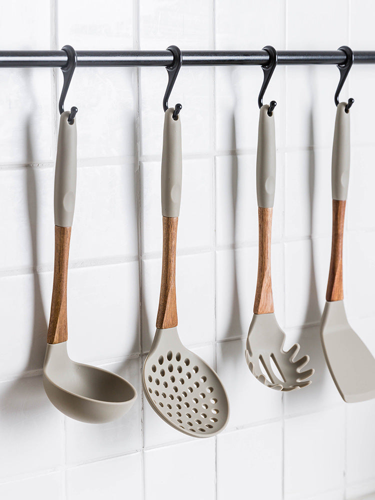 High temperature resistant silicone cooking shovel